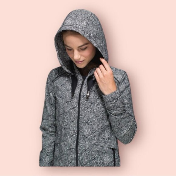 Lululemon Spring Forward Jacket Plush Petal Black size 6 zip‎ up hoodie - Picture 3 of 11